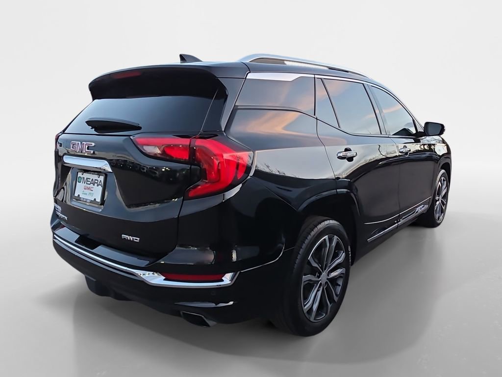 Used 2020 GMC Terrain Denali w/ Denali Premium Package image 6
