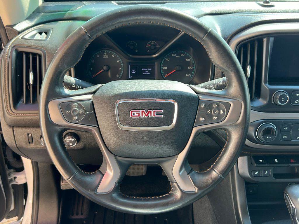 Used 2022 GMC Canyon AT4 image 35