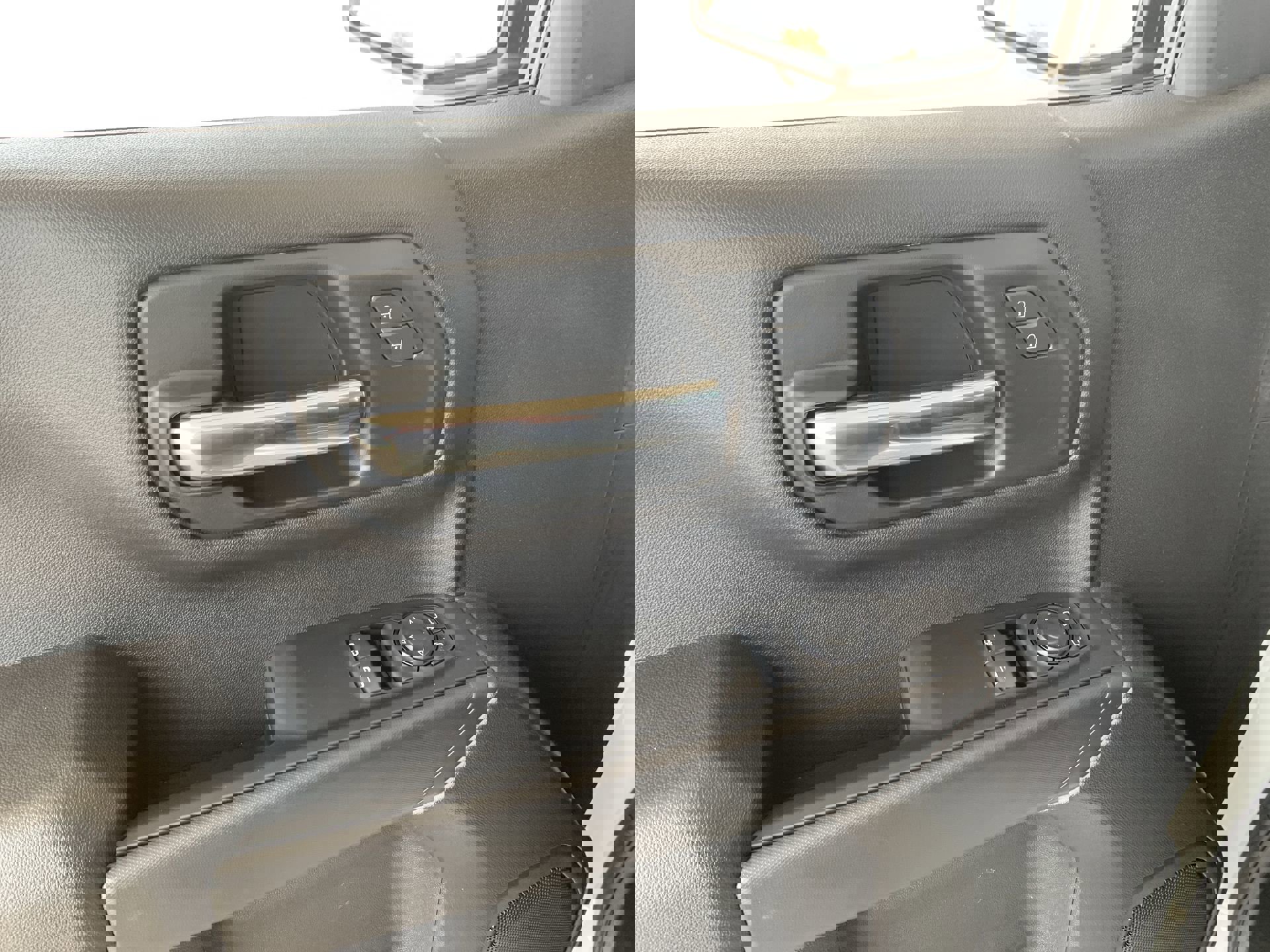 New 2025 GMC Sierra 1500 Pro w/ Pro Value Package image 30