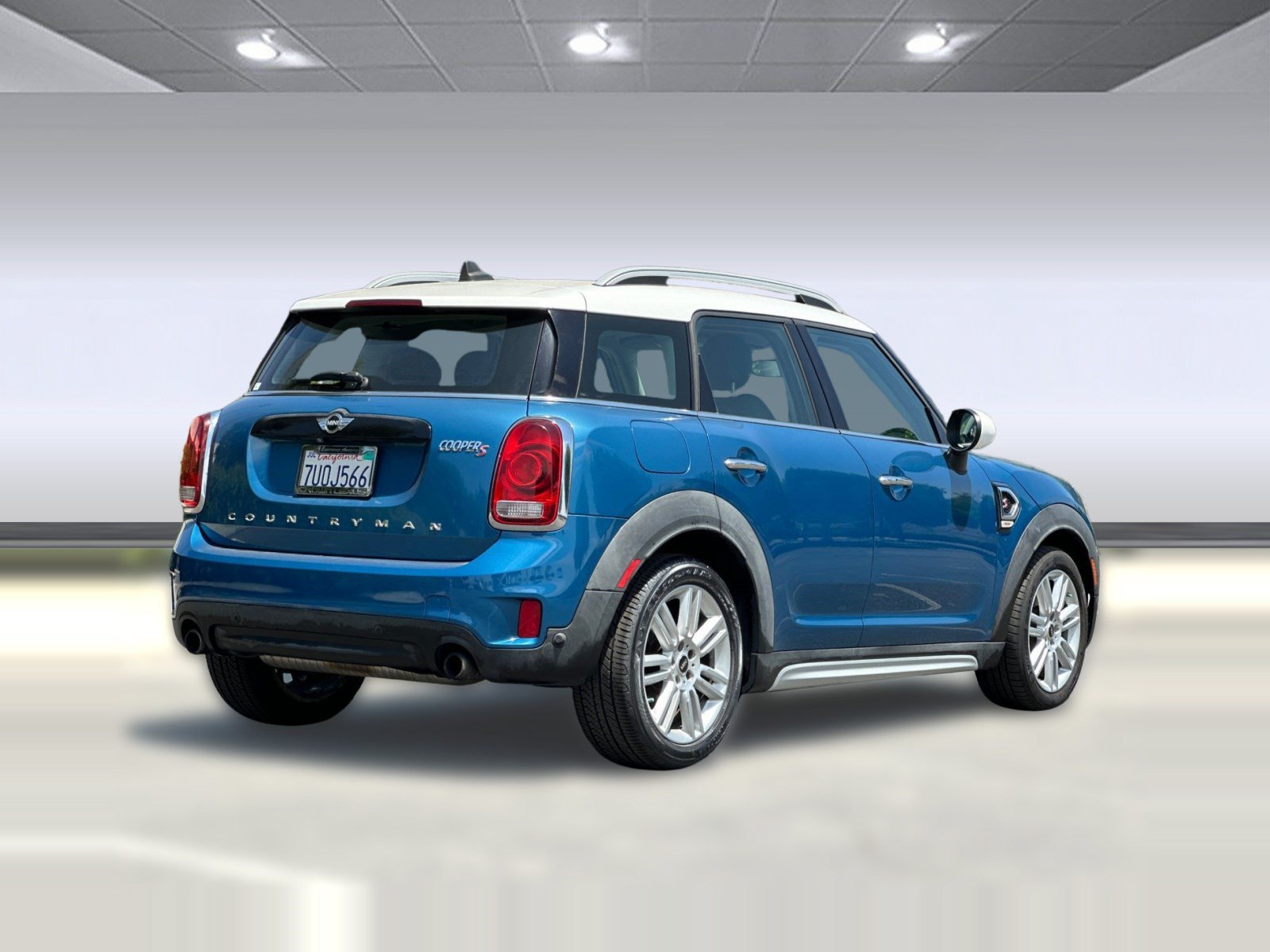 Used 2017 MINI Cooper Countryman S FWD image 9