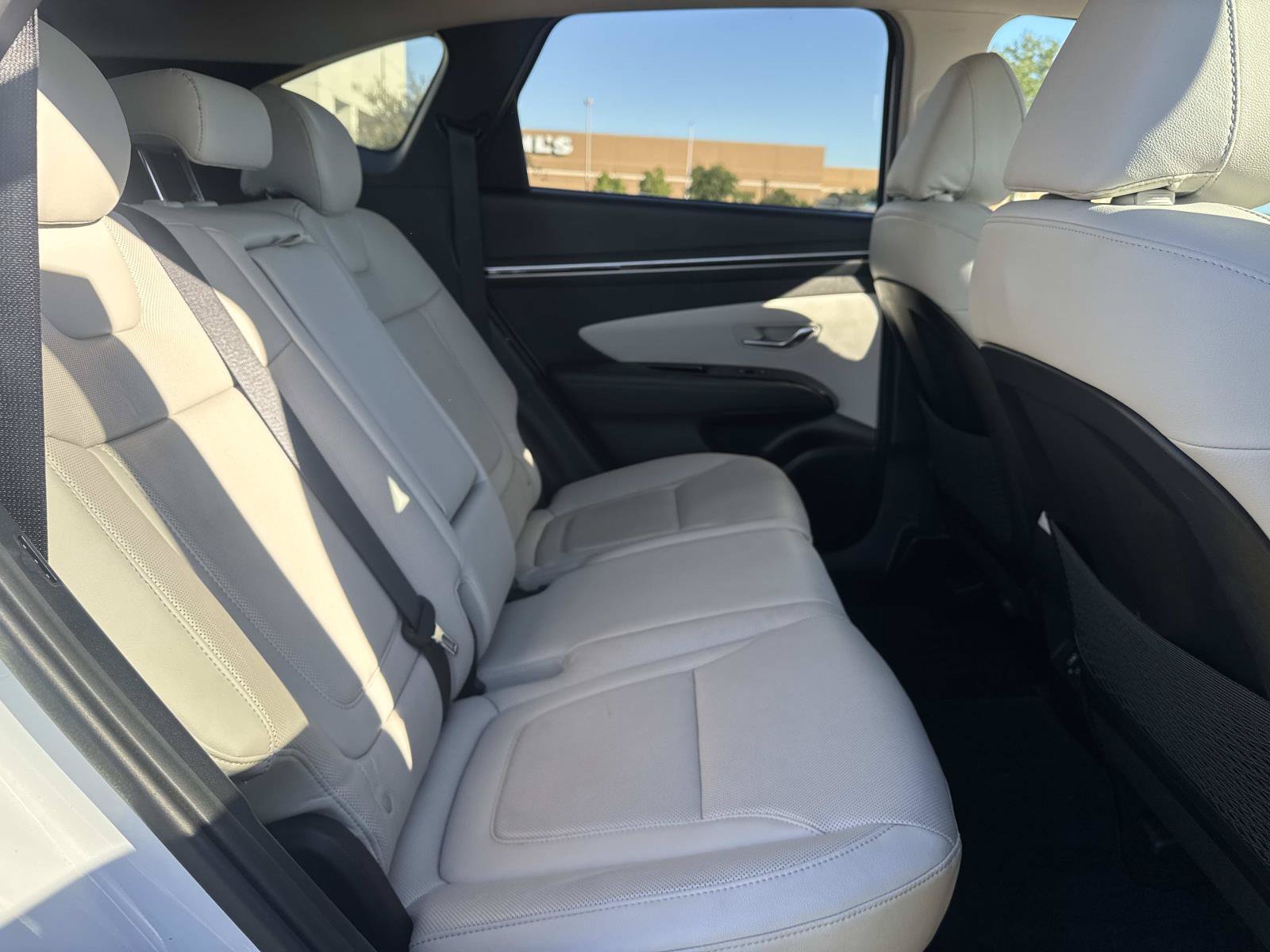 Used 2024 Hyundai Tucson Limited FWD image 9