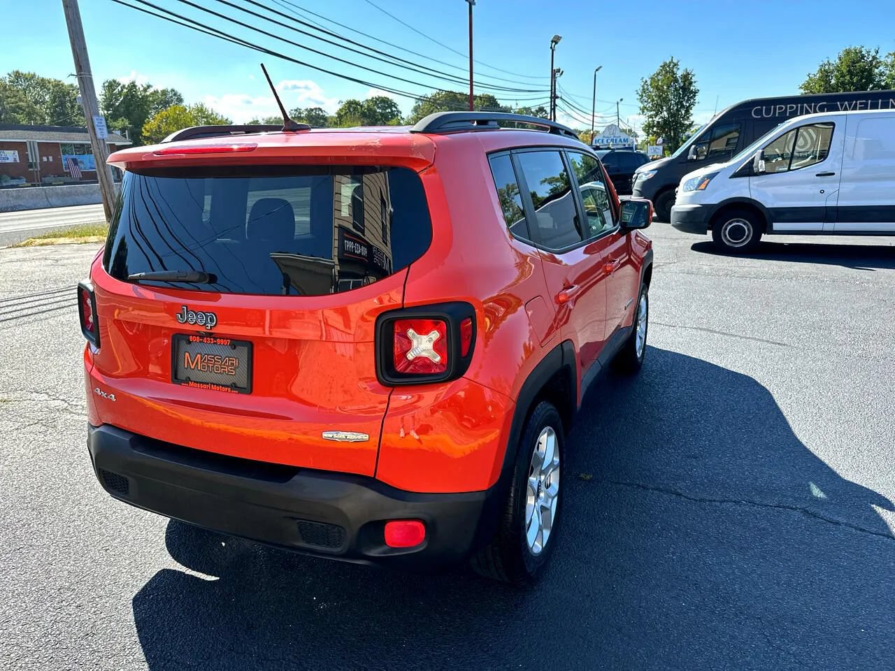 Used 2017 Jeep Renegade Latitude w/ Safety & Security Group AWD/4WD image 28