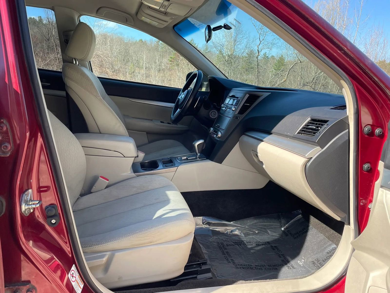 Used 2011 Subaru Outback 2.5i Premium w/ All-Weather Pkg image 29