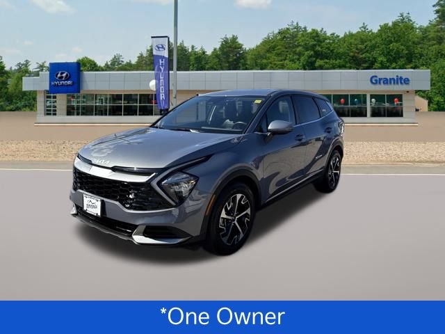 Used 2023 Kia Sportage EX image 2
