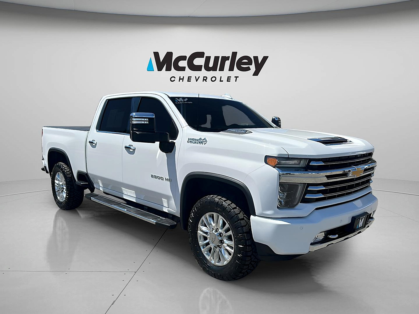 Used 2020 Chevrolet Silverado 2500 High Country w/ Z71 Off-Road Package AWD/4WD image 1