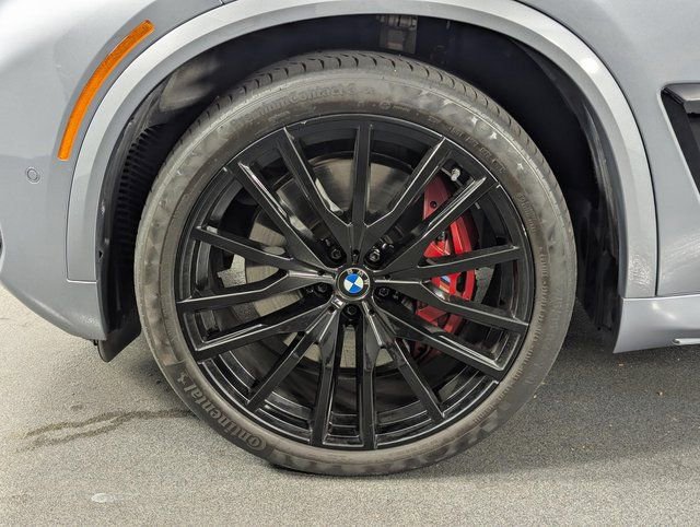 Used 2024 BMW X5 M60i AWD/4WD image 10