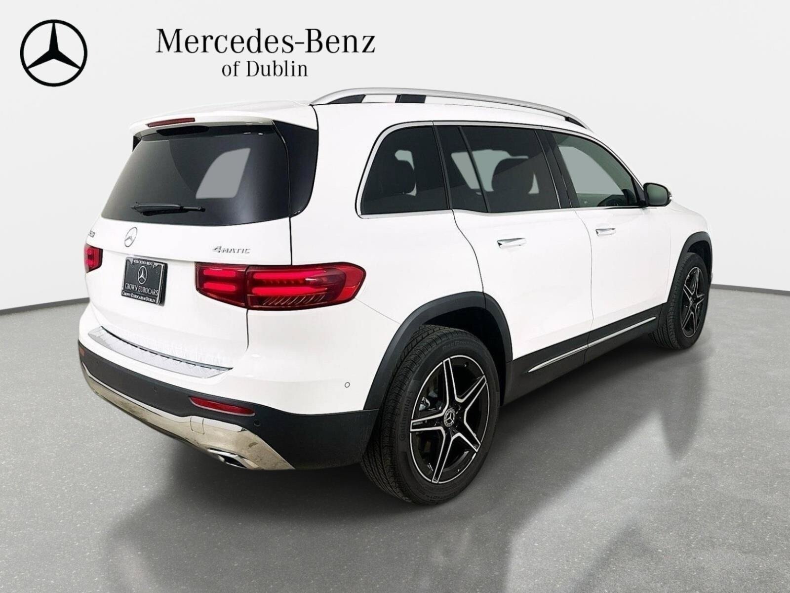 Used 2026 Mercedes-Benz GLB 250 4MATIC image 5