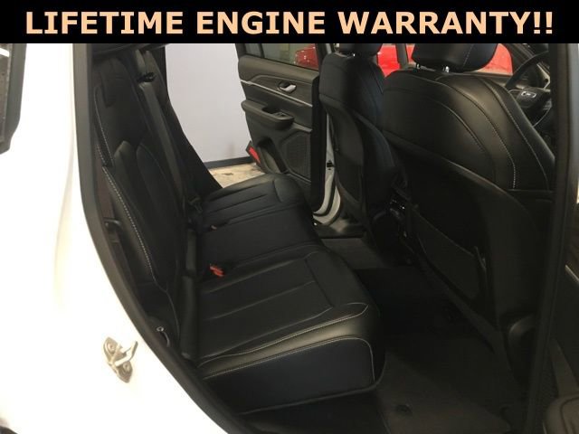 Used 2024 Jeep Grand Cherokee Limited w/ Trailer Tow Package image 31