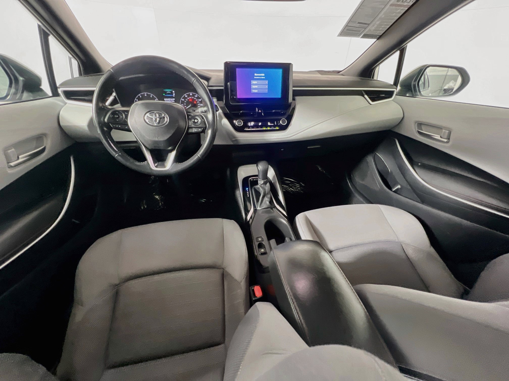 Used 2023 Toyota Corolla SE FWD image 29
