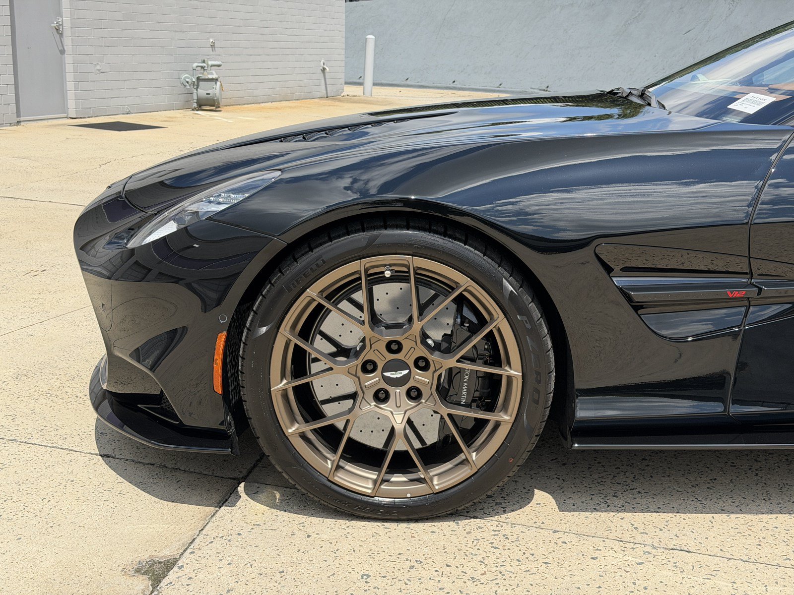 New 2026 Aston Martin Vanquish RWD image 9