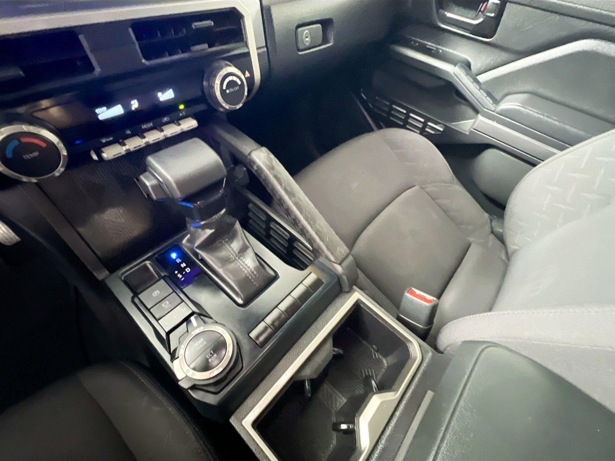 Used 2024 Toyota Tacoma SR5 image 26