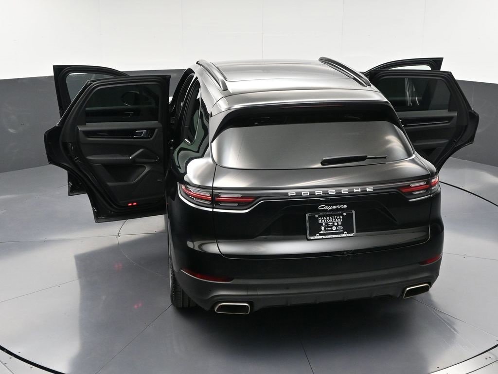 Certified 2023 Porsche Cayenne image 35