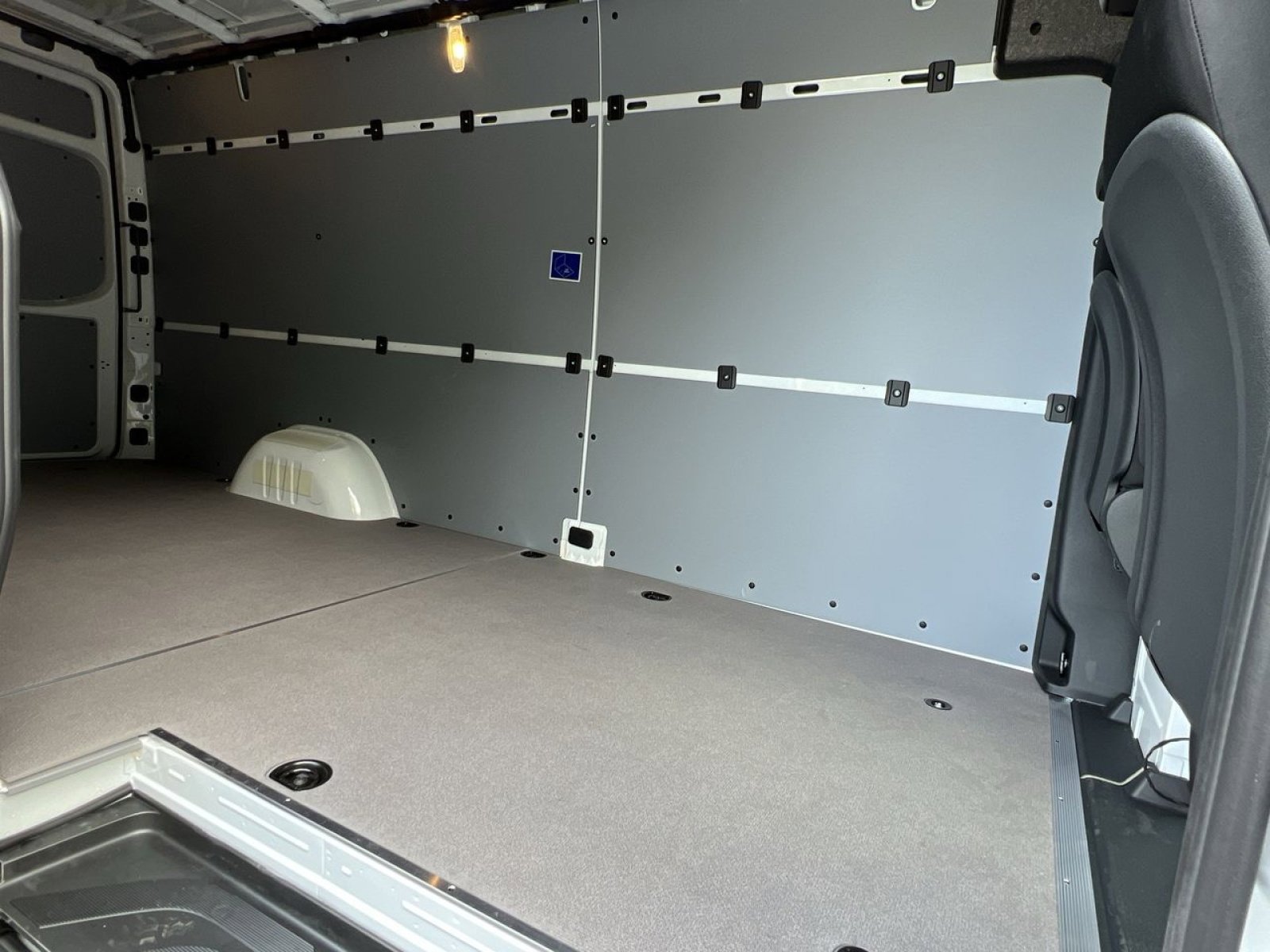New 2025 Mercedes-Benz Sprinter 2500 image 22