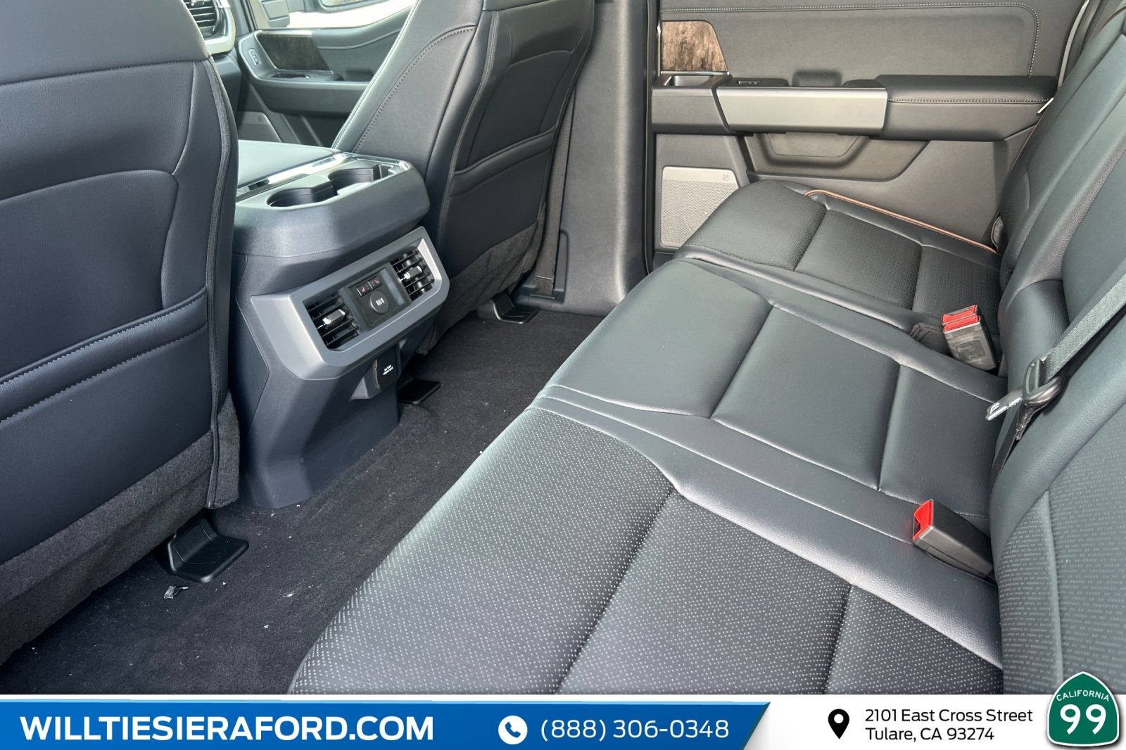 New 2026 Ford F250 Lariat w/ Tremor Off-Road Package AWD/4WD image 13