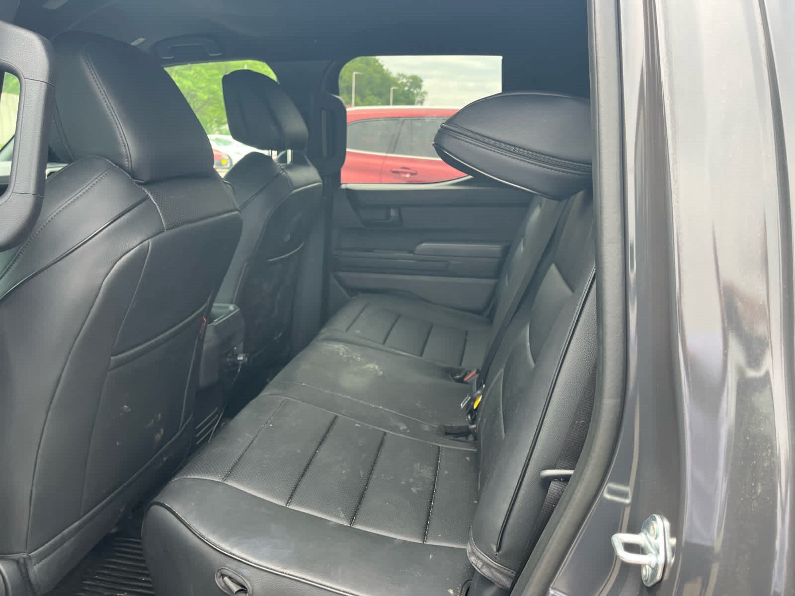 Used 2024 Toyota Tacoma SR5 AWD/4WD image 9