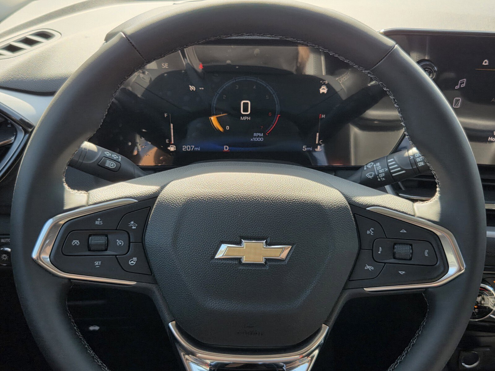 New 2026 Chevrolet TrailBlazer LT w/ Convenience Package FWD image 15