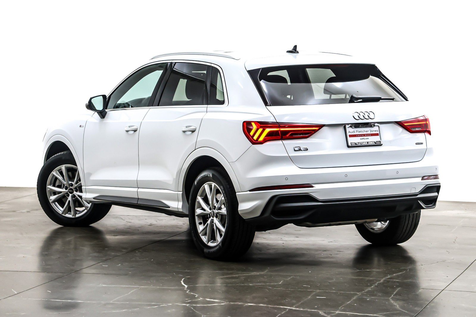 Used 2025 Audi Q3 2.0T Premium Plus w/ Premium Plus Package image 13