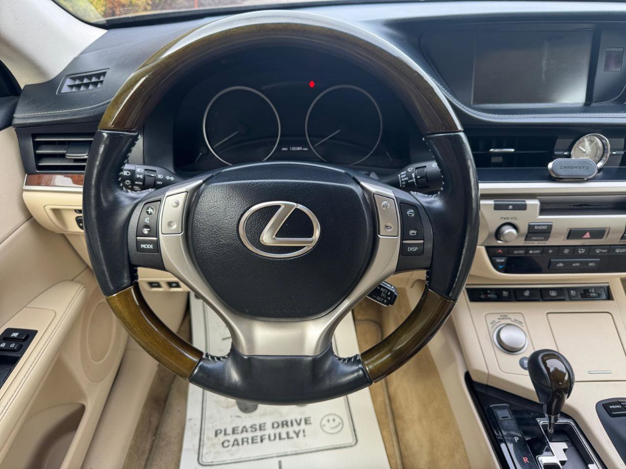 Used 2014 Lexus ES 350 w/ Luxury Package image 11