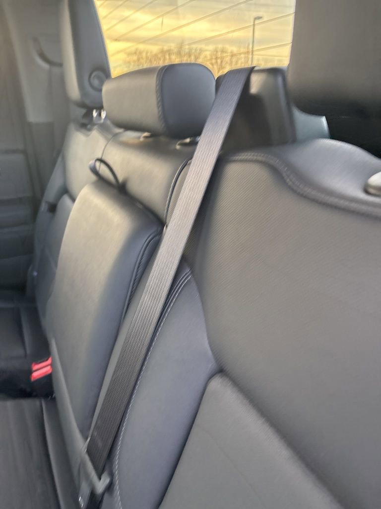 Used 2025 GMC Sierra 2500 SLT w/ SLT Convenience Package image 29