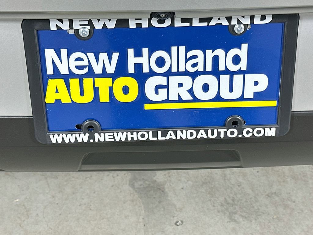 Used 2023 Nissan Pathfinder SL AWD/4WD image 21