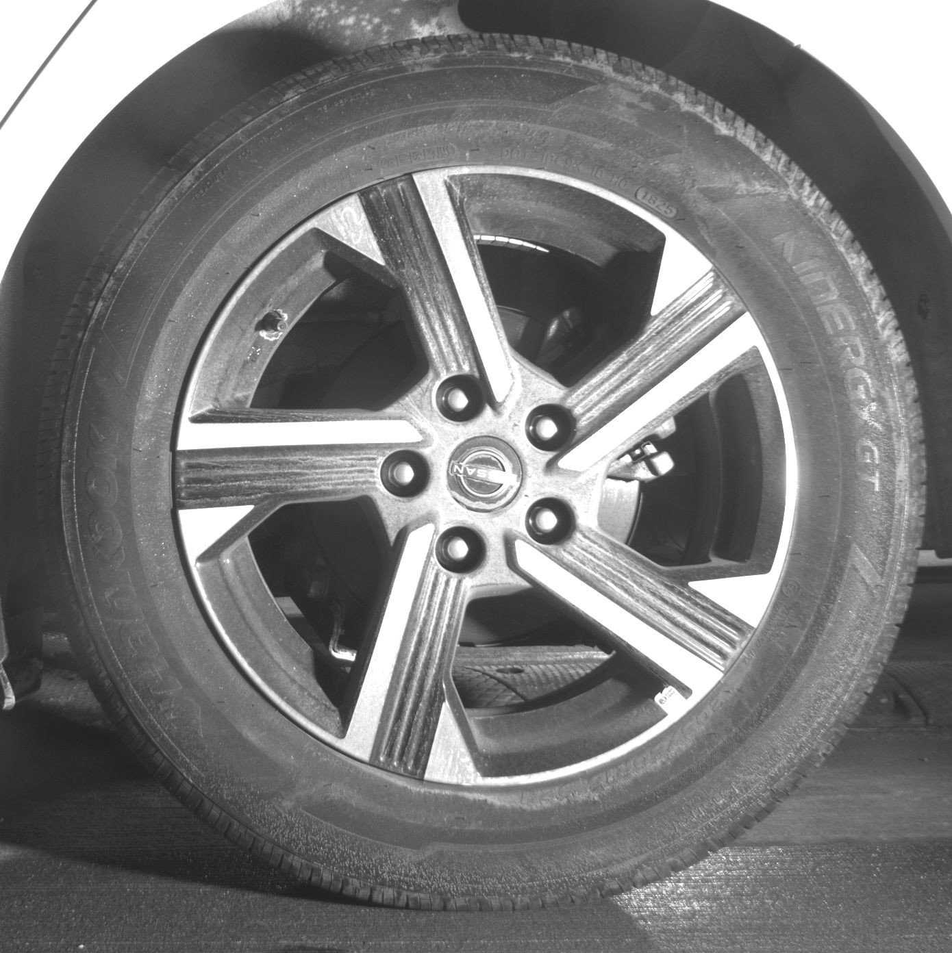 Used 2025 Nissan Sentra SV image 14