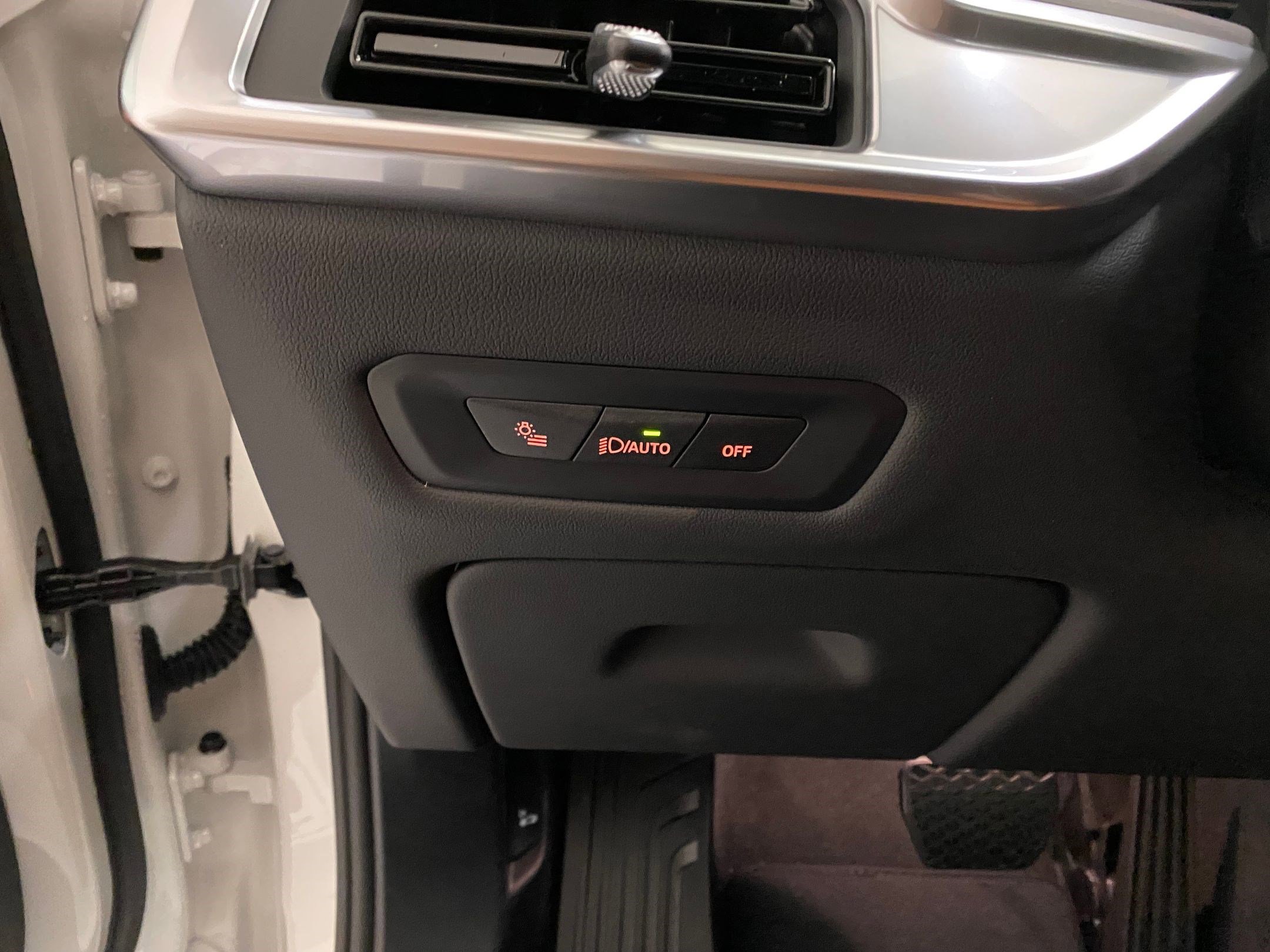 Used 2026 BMW X5 xDrive40i image 19