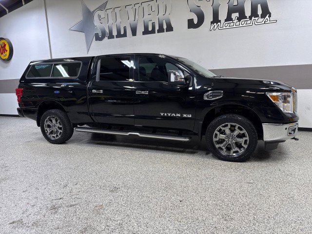 Used 2018 Nissan Titan SL w/ Chrome Package image 46