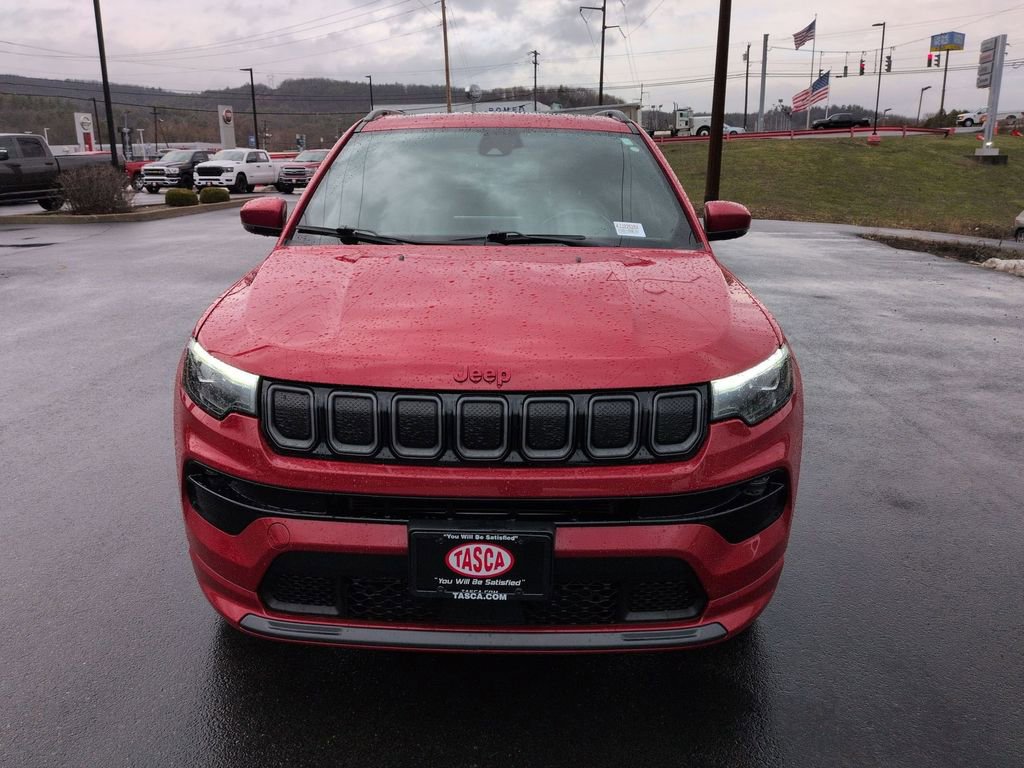 Used 2022 Jeep Compass Limited w/ (RED) Package image 9