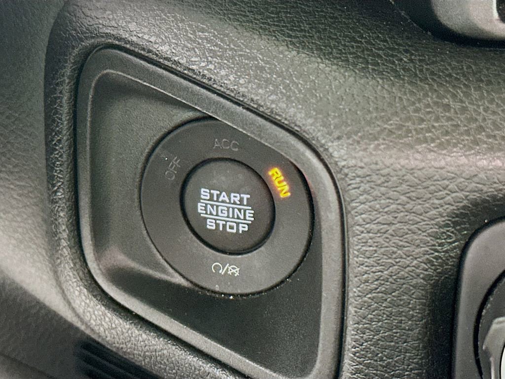 Certified 2024 Jeep Gladiator Sport image 23