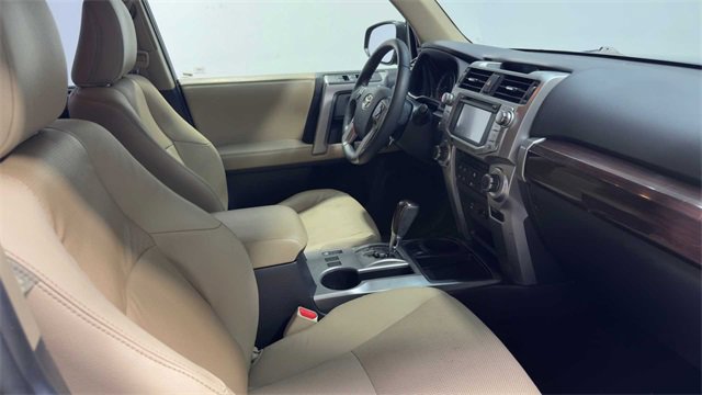 Used 2015 Toyota 4Runner Limited image 11