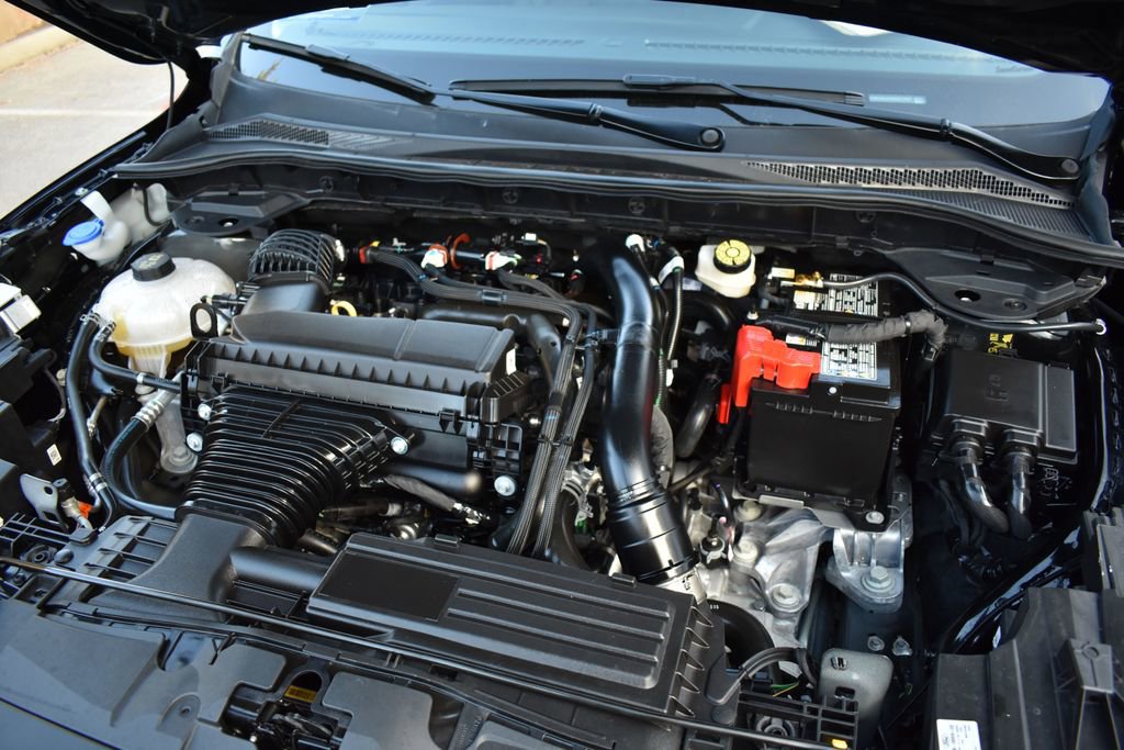 Used 2025 Ford Escape Platinum image 25