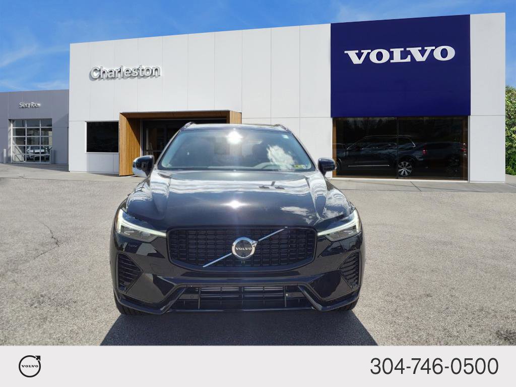 Certified 2025 Volvo XC60 T8 Plus w/ Climate Package image 8
