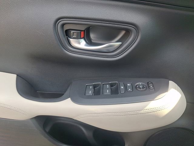 Used 2024 Honda HR-V LX image 13