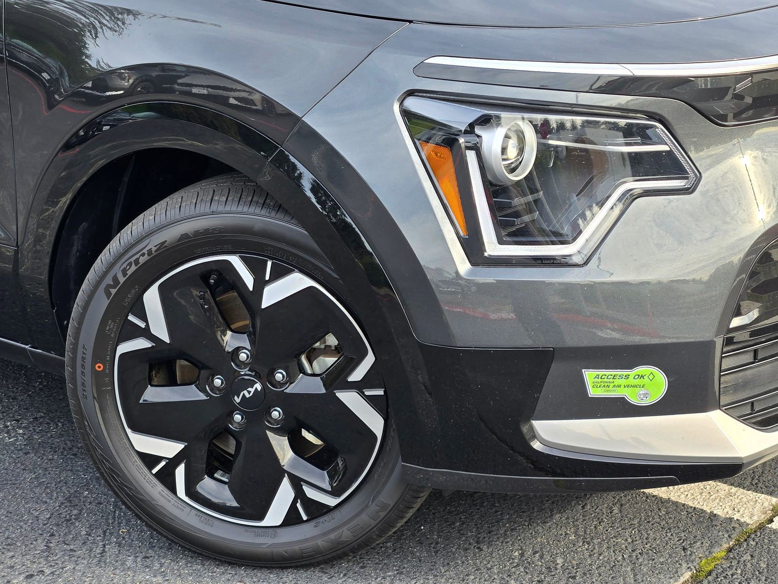 Certified 2023 Kia Niro Wind image 9