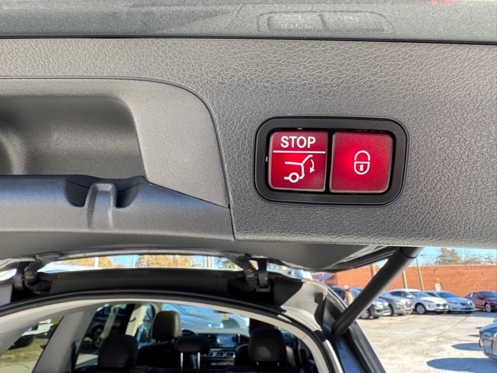 Used 2020 Mercedes-Benz GLS 450 4MATIC image 11