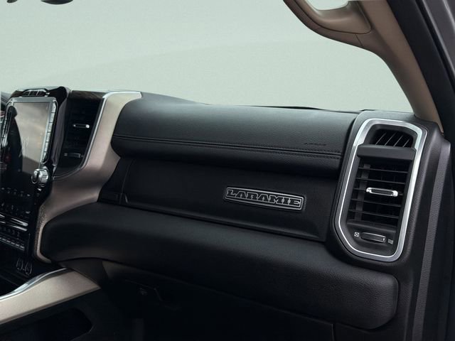 Used 2020 RAM 3500 Laramie image 15