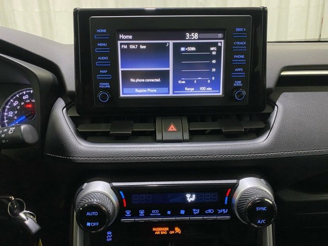 Used 2019 Toyota RAV4 LE w/ Carpet Mat Package image 16