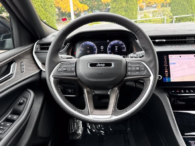New 2027 Jeep Grand Cherokee L Limited AWD/4WD image 10