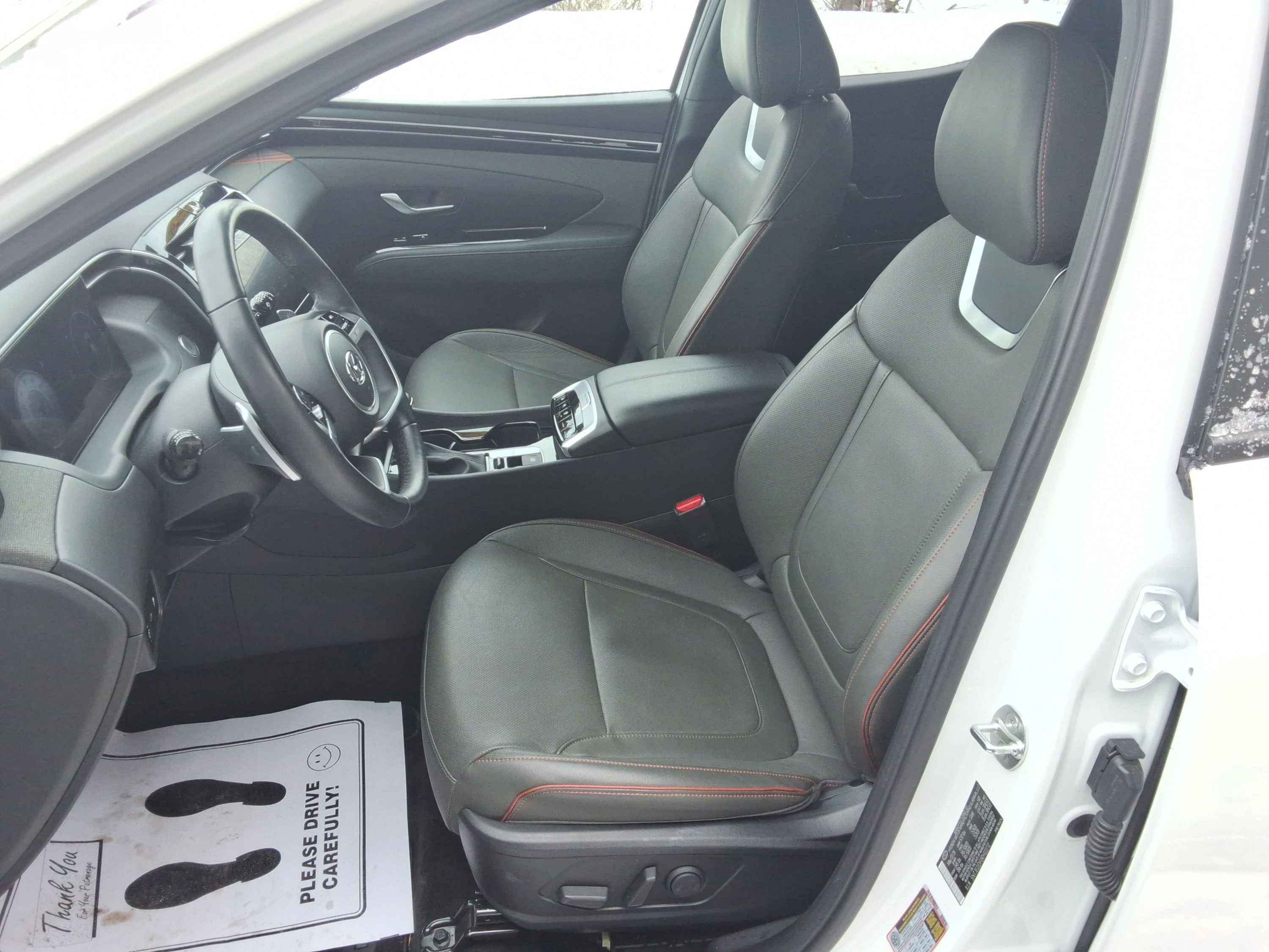 Used 2024 Hyundai Santa Cruz Limited image 28