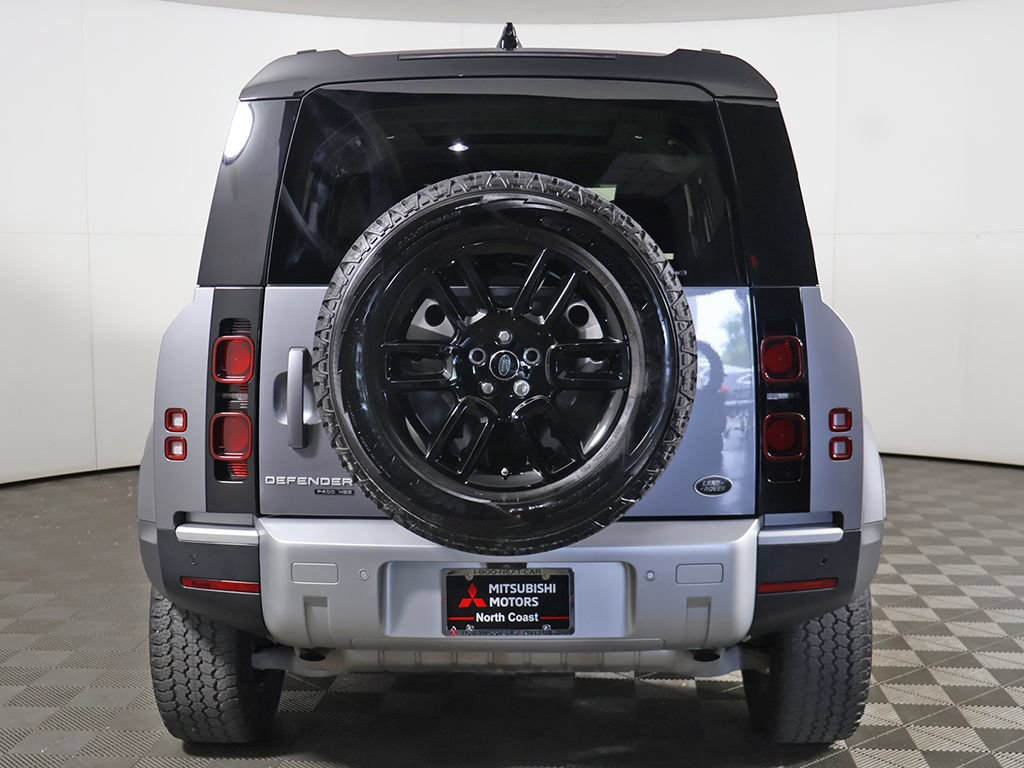 Used 2020 Land Rover Defender 110 HSE AWD/4WD image 14