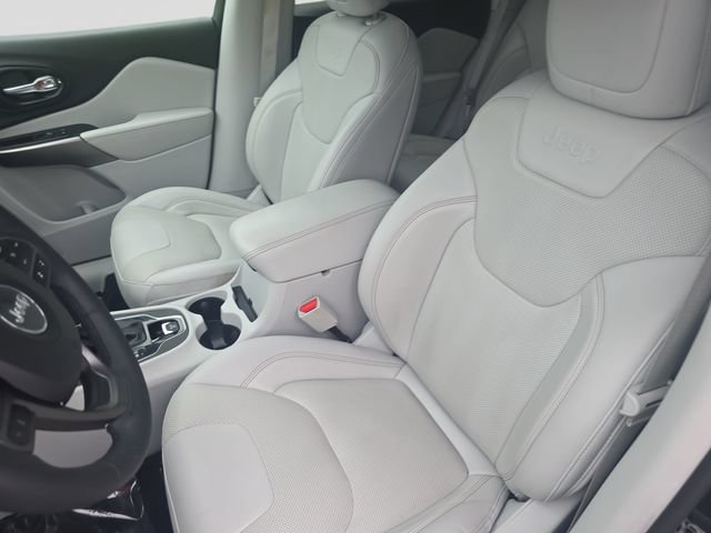 Used 2022 Jeep Cherokee Limited AWD/4WD image 15