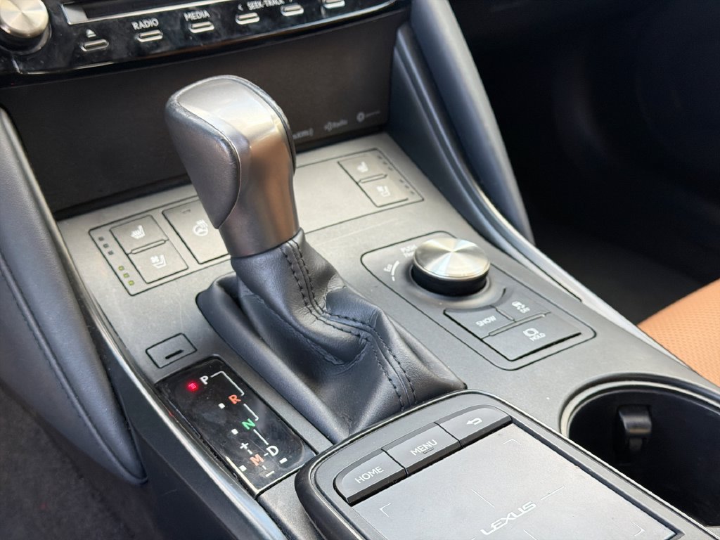Used 2023 Lexus IS 300 w/ Premium Package RWD image 20