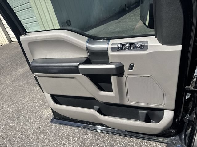 Used 2016 Ford F150 XLT w/ Equipment Group 301A Mid AWD/4WD image 25