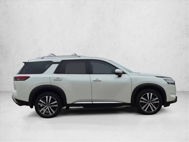 Used 2024 Nissan Pathfinder Platinum AWD/4WD video 4