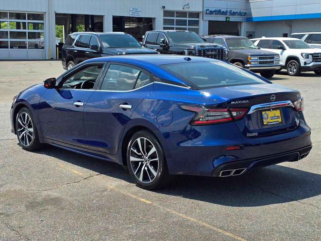 Used 2023 Nissan Maxima SV w/ Floor Mat Group FWD image 24