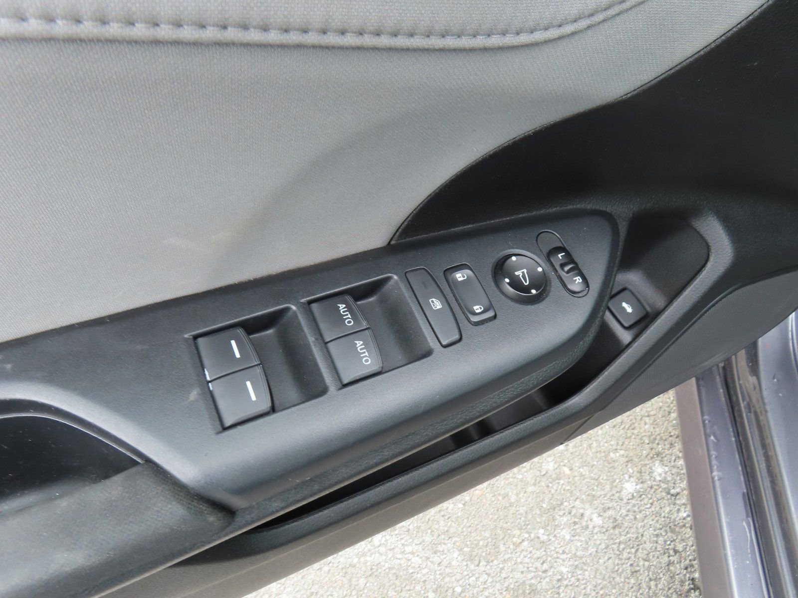 Used 2017 Honda Civic EX-T image 13