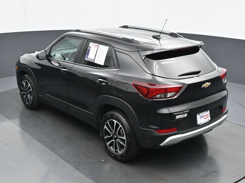 Used 2025 Chevrolet TrailBlazer LT FWD image 19