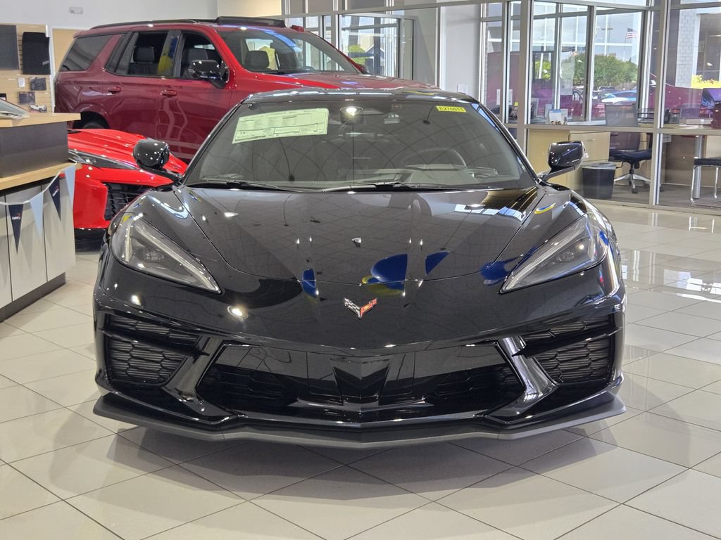 New 2027 Chevrolet Corvette Stingray Coupe w/ 1LT RWD video 2
