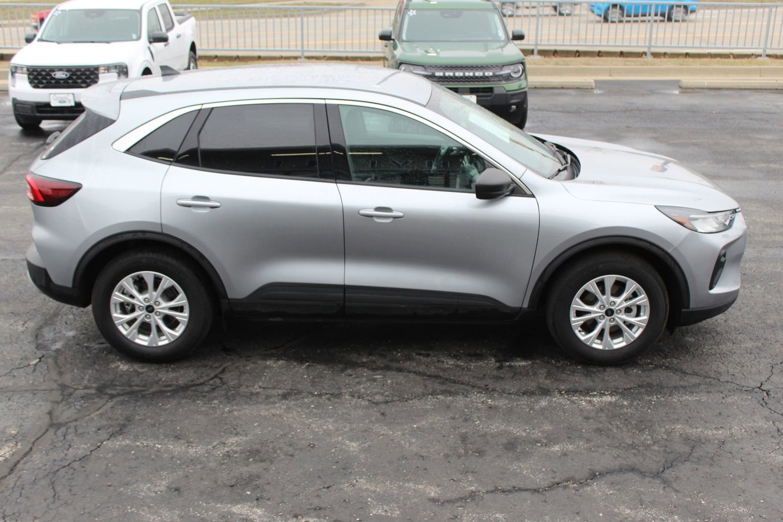 Used 2024 Ford Escape Active w/ Cold Weather Package image 7