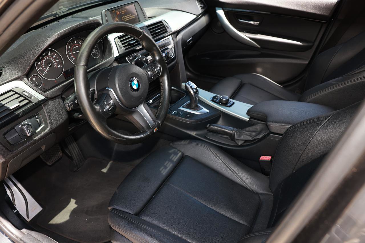 Used 2017 BMW 340i Sedan RWD image 4